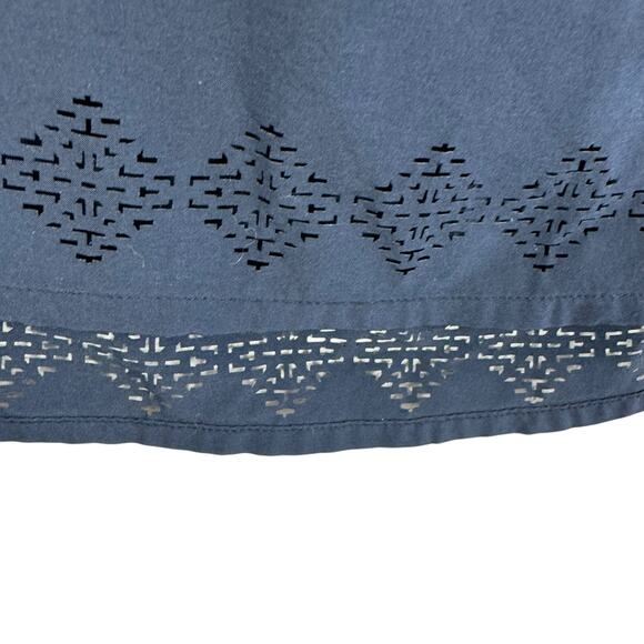 Athleta Black Lightweight Strappy Racerback Eyelet Hem Athletic Tank Top Size L - Picture 3 of 6